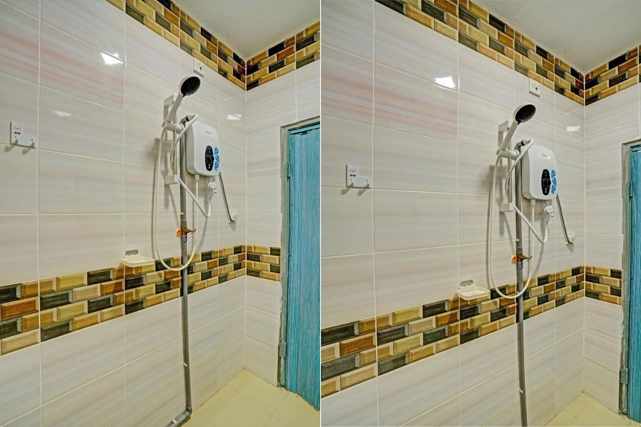 Capital O 90423 Teratai Chalet Hotel Kampong Raja Екстериор снимка